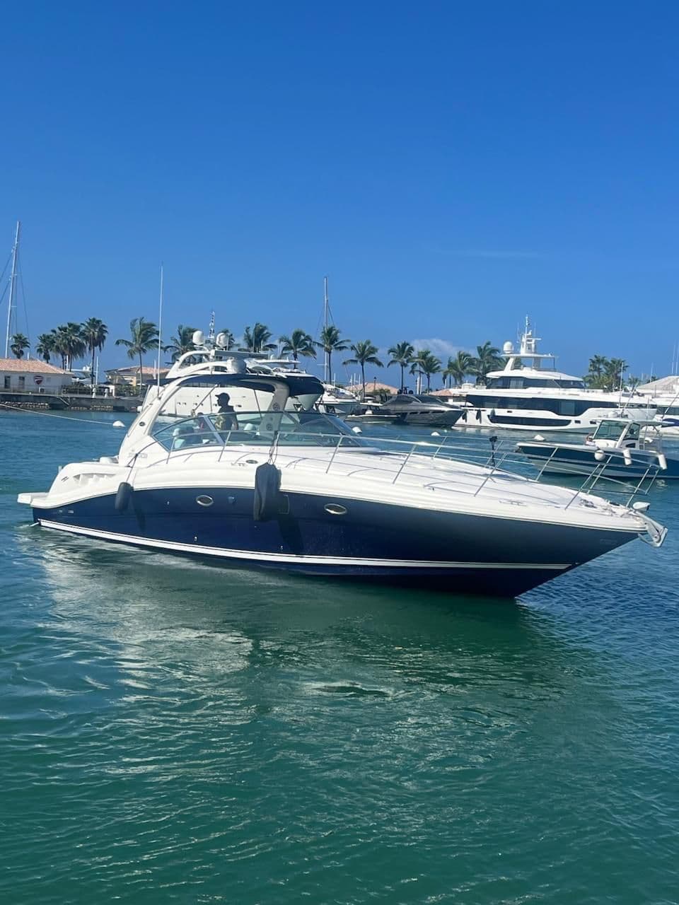 Yate Wanda privado a Isla Saona para hasta 10 personas